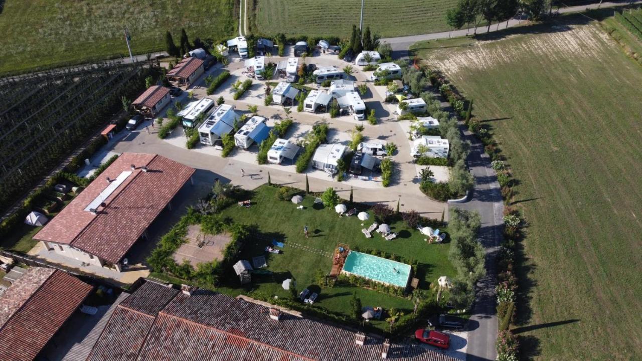 Agricamping Mabellini Orlando Desenzano del Garda Exterior photo